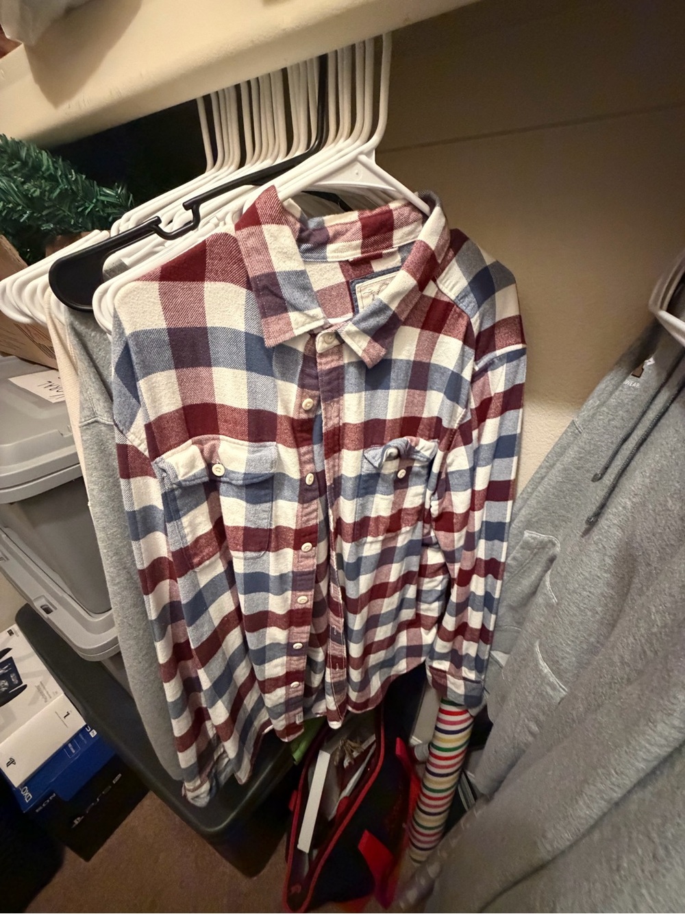 American Eagle Outfitters Plaid Button-Up Jacket in Red & Blue
